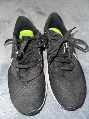 Nike Pegasus Black Sneakers for Women Size 7.5